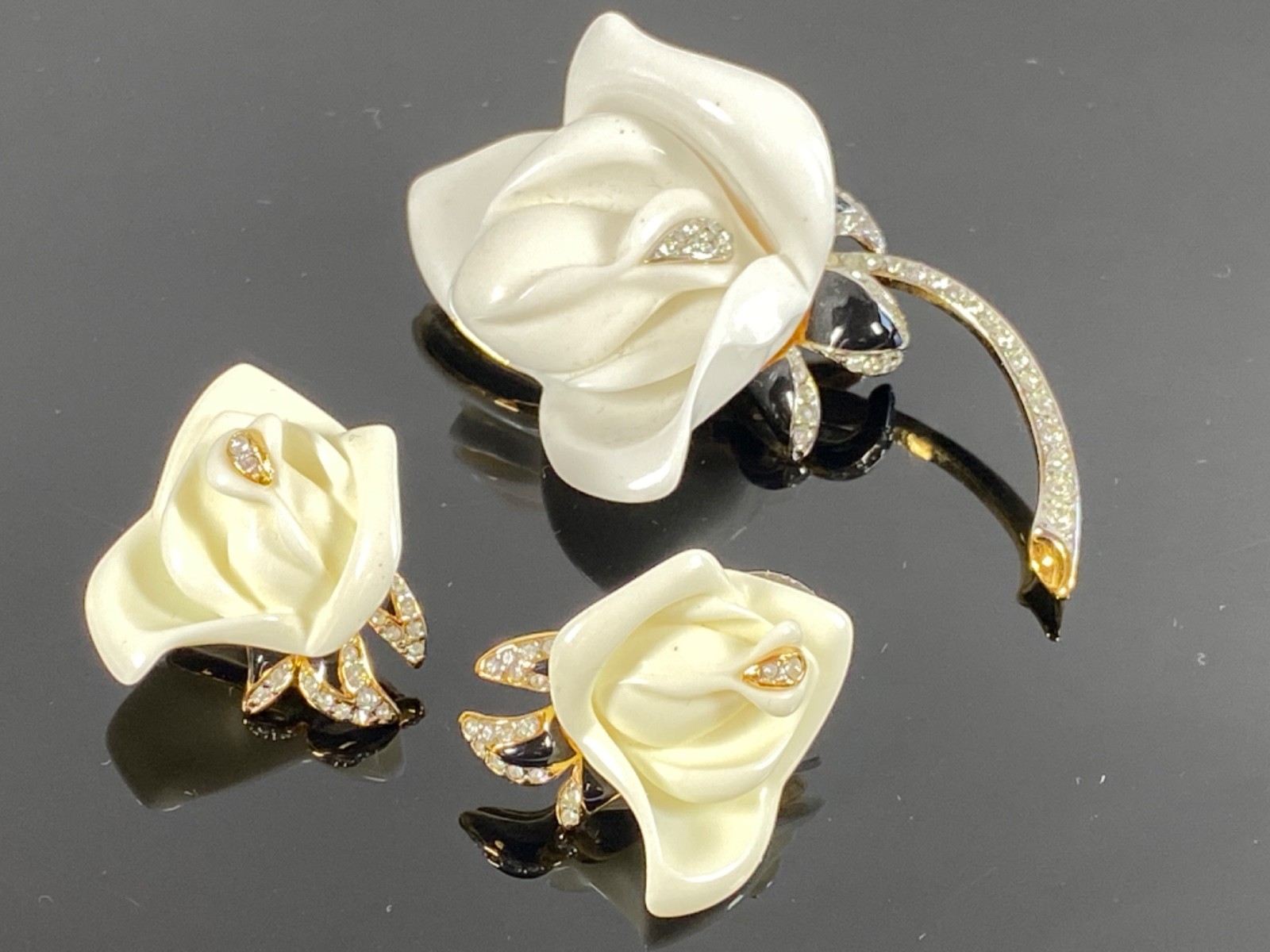 KJL KENNETH JAY LANE Vintage SET White/Cream Rose… - image 1
