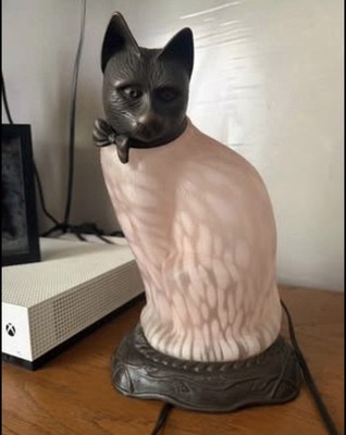 Vintage 1996 Tin Chi Cat Lamp Pink Glass Great Condition