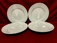 Pottery Barn Great White Set Of 4 Dinner Plates 10 1/2"
