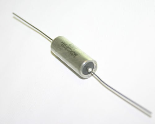 Condensador sellado herméticamente .1uF 400V CC M39022/01-1449 .1MFD 400VDC 10% - Imagen 1 de 1
