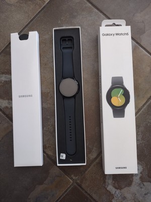 Samsung Galaxy Watch5, 40mm, Graphite, LTE, Bluetooth, Wi-Fi, GPS