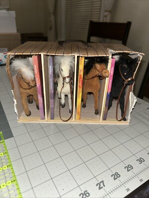 Horseshoe Canyon Four Horses & Four Hardcover Story Books in Stable Box