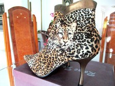 High Heel Stiefelette Leoprint von Rome Faschioner Gr.35, spitz sexy Pfennigabsa