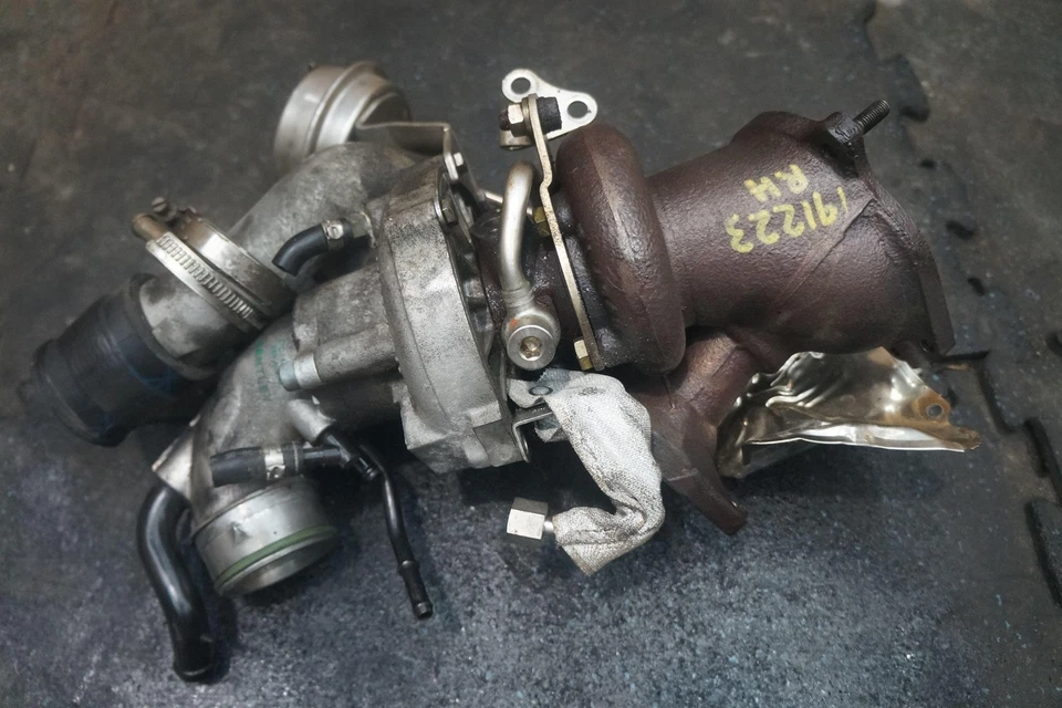 Turbocompresor motor derecho 07C145061AA Bentley Continental Flying Spur 2006 Foto 3 de 4