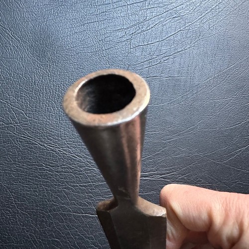 VINTAGE TITAN 32mm 1 1/4" BEVEL EDGE SOCKET CHISEL IRON TOOL IN AUSTRALIA - Picture 4 of 6
