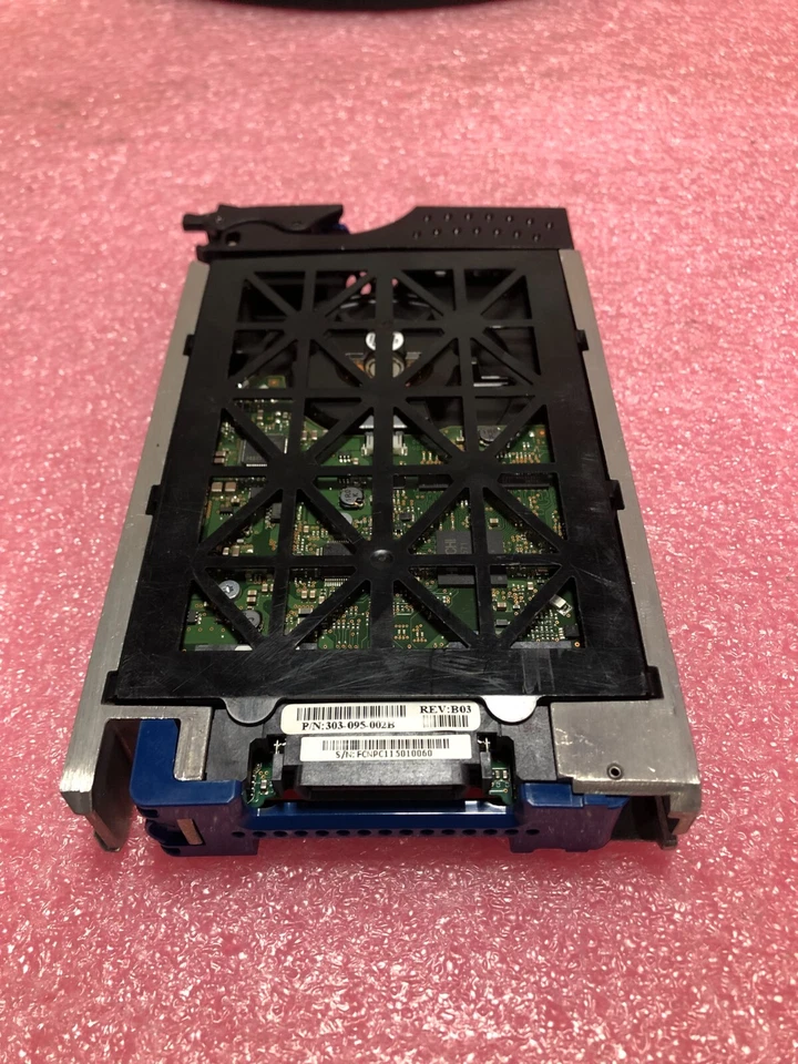 EMC 005049032 450GB 15K FC 3.5 4G CX4 HDD - Image 2 of 4