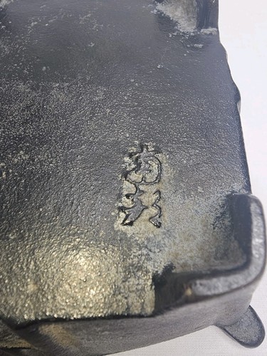 Quemador de incienso japonés vintage Koro metal techo de paja casa Kuzuya firmado - Imagen 14 de 14