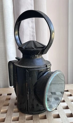 Vintage 1940s British Railway Hand Lamp - Image 1 of 4