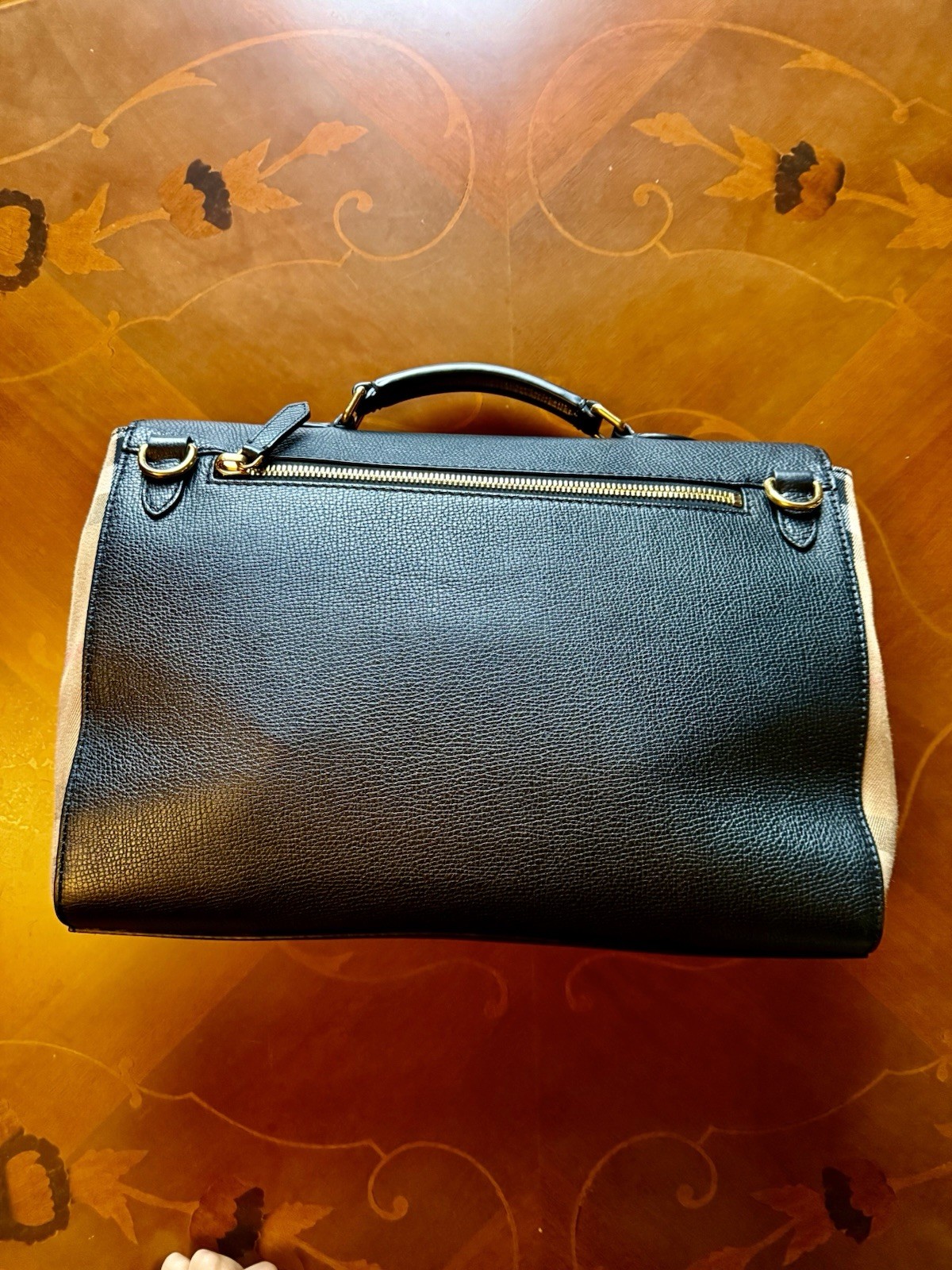 Burberry - Rare vintage satchel - Black and house check image 3