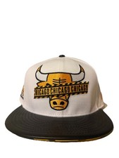 New Era 9Fifty Chicago Bulls white/black/yellow Team Logo Snapback Cap Hat A12