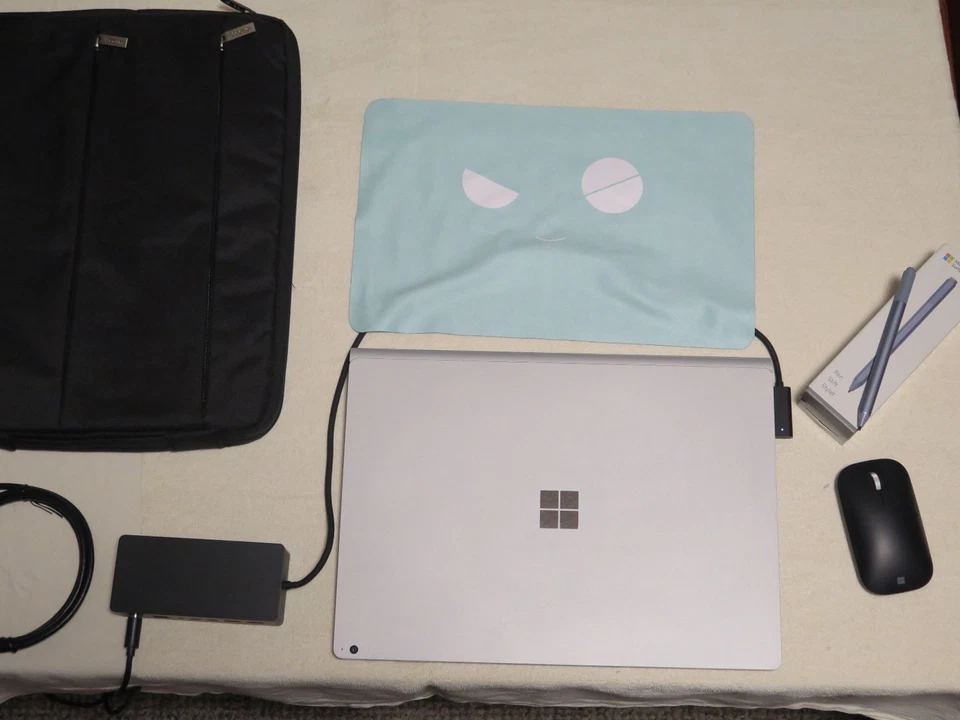 Microsoft Surface Book 2: i7 8650U, 16GB, 512GB SSD, GTX 1060, Win11 Pro+Zubehör - Bild 2 von 4