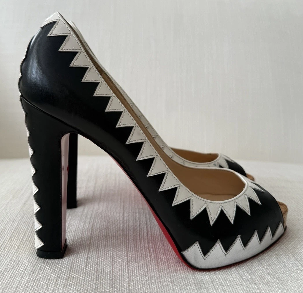Las mejores ofertas en TACONES Christian Louboutin Lady Peep para