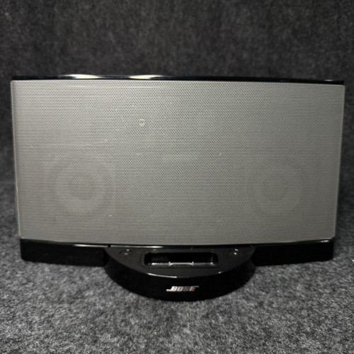 BOSE SoundDock Series II iPod iPhone Dock Speaker System AUX Audio Input Black