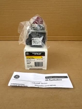 GE General Electric CR104PLG92R 120 VAC Red Lens Indicating Light