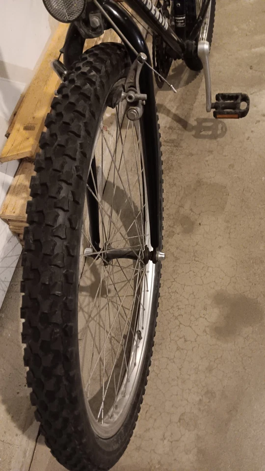 TIMBERLIN URBAN EXPRESS 19"/26",18 velocidades negro, bicicleta de montaña Foto 3 de 4