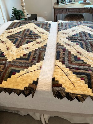 Vtg Donna Sharp Patchwork Quilt Cabin Raising Pine Cone; 2 Twins XL