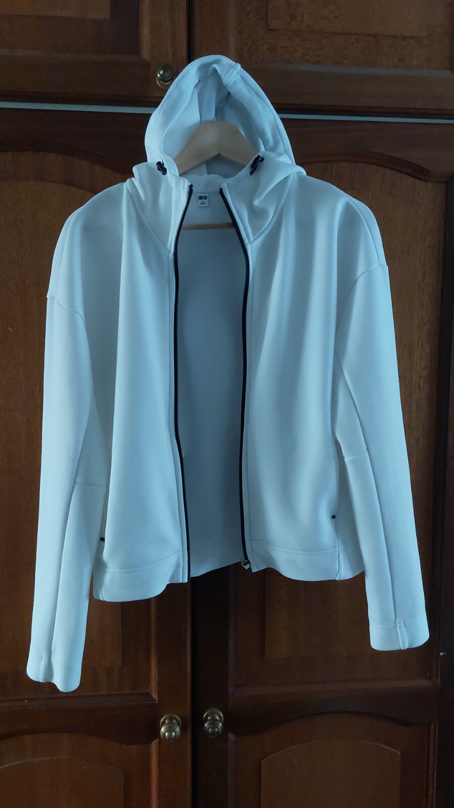 Ladies Uniqlo Ice White  Full-Zip Therma Stretch Hoodie Size S thumbnail 14