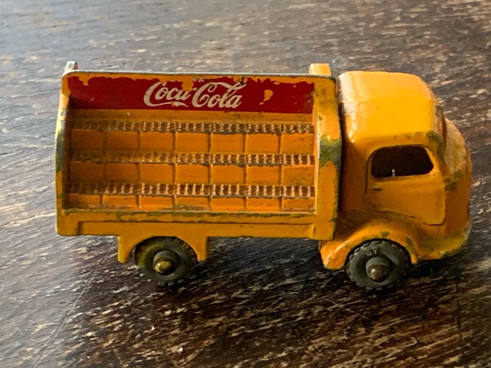 Vintage Lesney Coca Cola Karrier Bantam Delivery Van No 37 Diecast Model Truck - Image 3 of 4