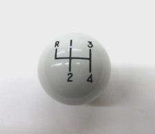 Hurst Shifter Ball Knob Classic White 4 Speed 38 X 16 Coarse Thread 1-78 Dia