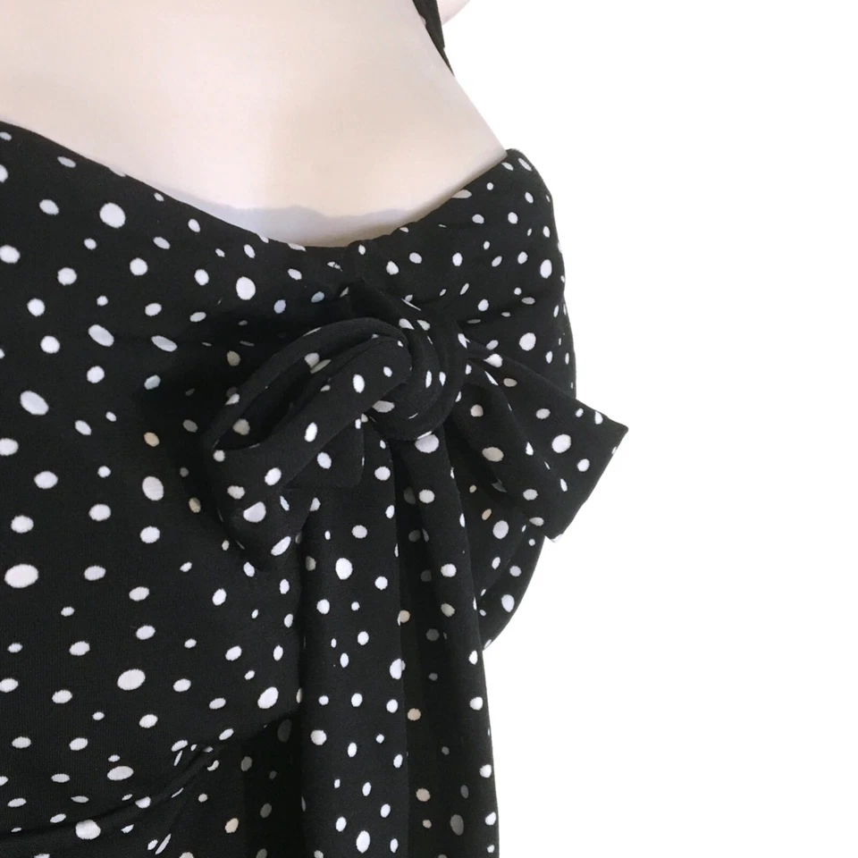 Vestido de baño Catalina para mujer mediano 8/10 de una pieza halter negro a lunares Foto 3 de 4