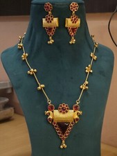 Antique Gold Finish Ruby Kemp Stone Long Pendant Necklace Elegant Party Wear Set