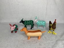 Ankyo Set Of 5 Target Bullseye Animals Wearing Party Hats Sweaters Costumes