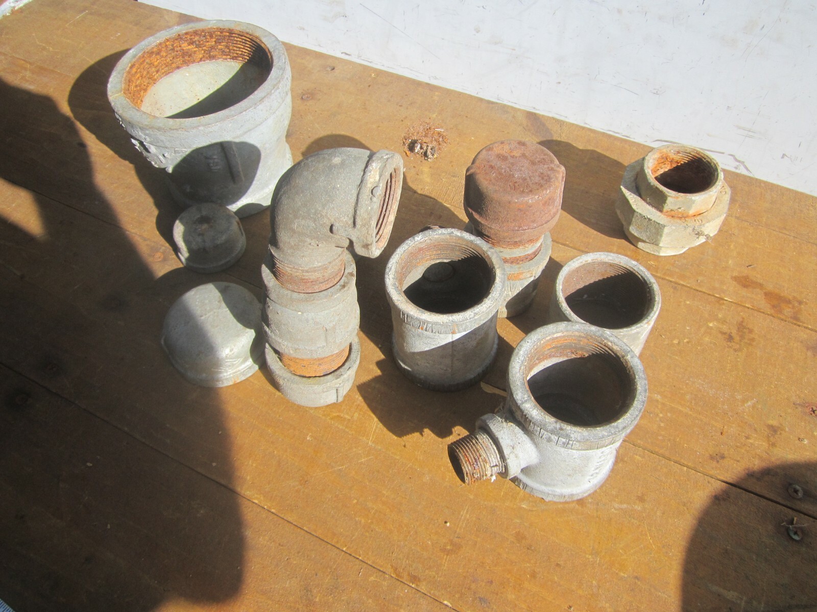 LOT BOX of VINTAGE GALVANIZED PLUMBING PIPE THREADED COUPLING FITTINGS