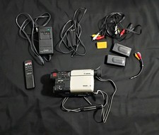 Canon ES20V Video8 Handheld Camcorder 16x/32x Zoom 2.5" LCD Bundle- untested