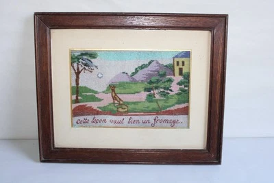 Ancien tableau broderie de perles miniature Fables de La Fontaine corbeau renard - Photo 1/4