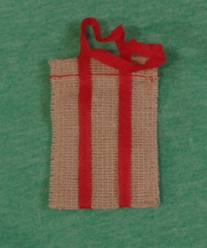 Vintage Barbie Clothes - Superstar Straw Purse Beach Bag