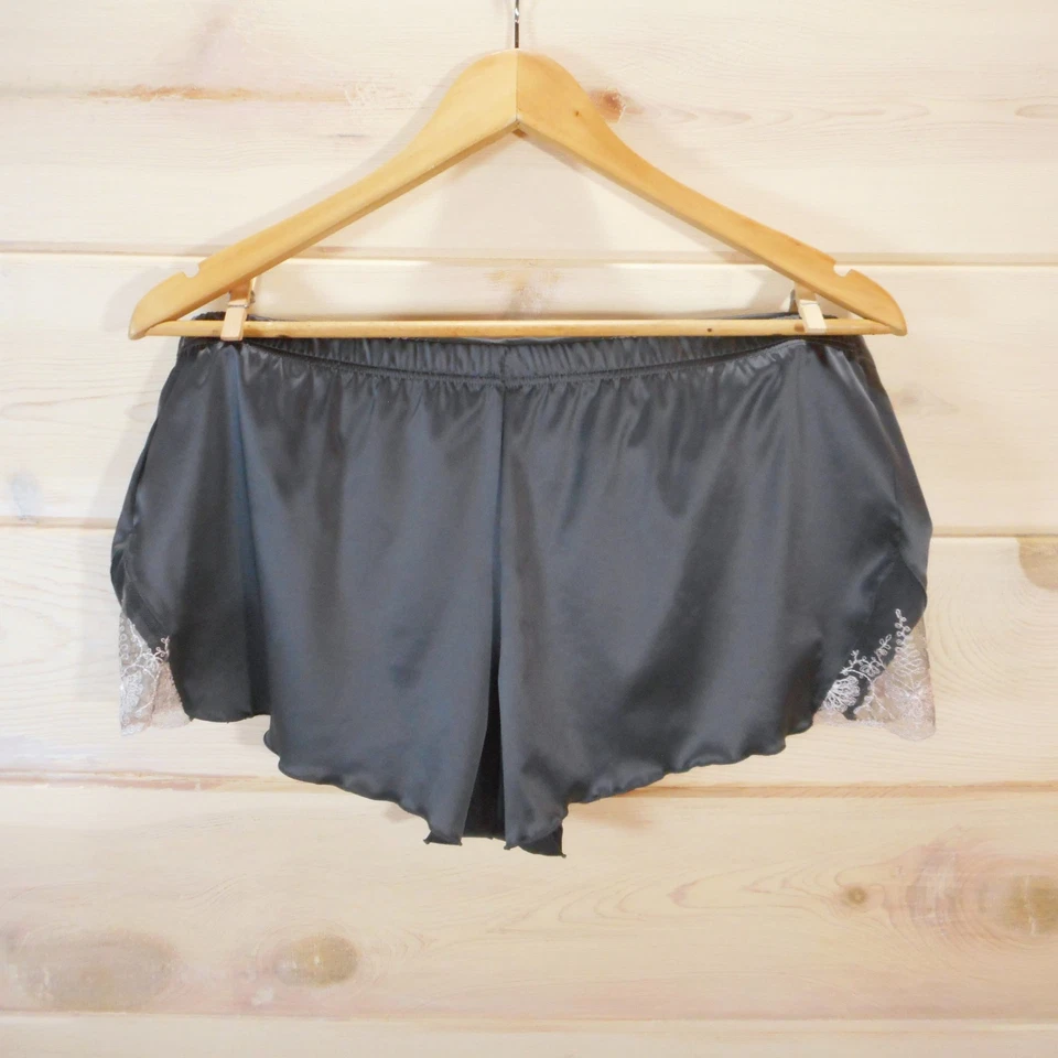 Pantalones cortos de pijama Fantasie para mujer talla L gris oscuro satinado encaje lencería ropa para dormir Foto 2 de 4