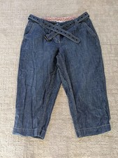 Liz Claiborne Women's Built In Belt Cropped Denim Blue Jeans Size: 16W