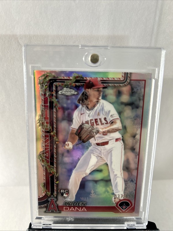 2025 Topps Holiday - Chrome Caden Dana #HC133 Refractor /499(RC)