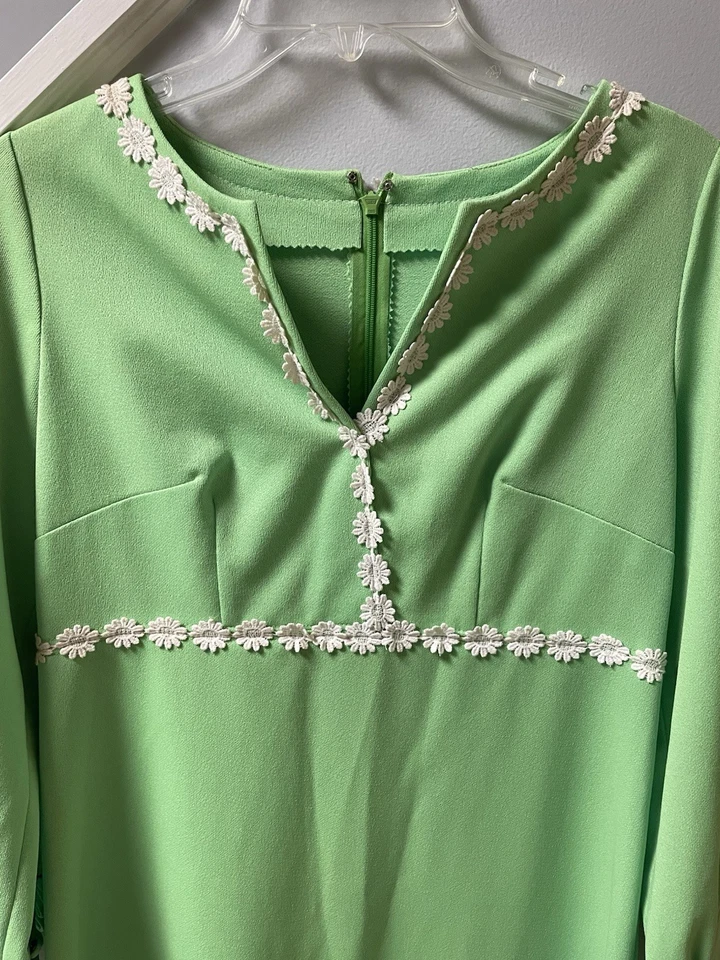 Vestido retro vintage años 60 hecho a mano verde con flores blancas hecho a mano ÚNICO talla S/M Foto 2 de 4