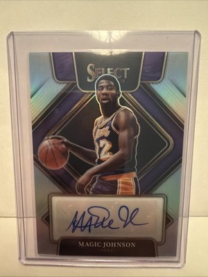 2021-22 Panini Select - Magic Johnson Autograph Silver Prizm #SG-MJN /199 Lakers