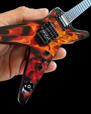 AXE HEAVEN: DD088 DIMEBAG DARRELL PANTERA DIME O FLAME