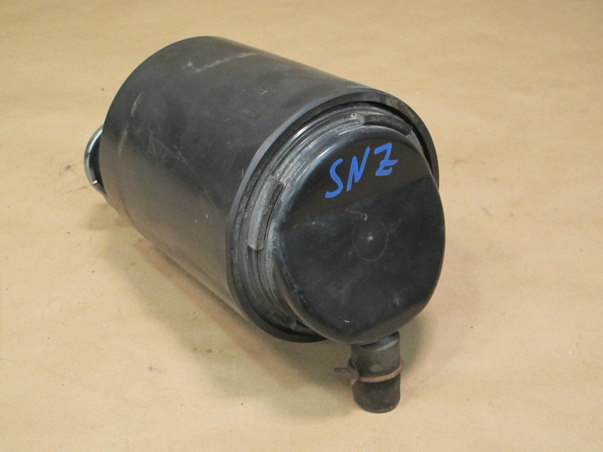 売ります EVAP Canister 1986 Nissan 300zx 3.0l Fits 85-86 300zx for