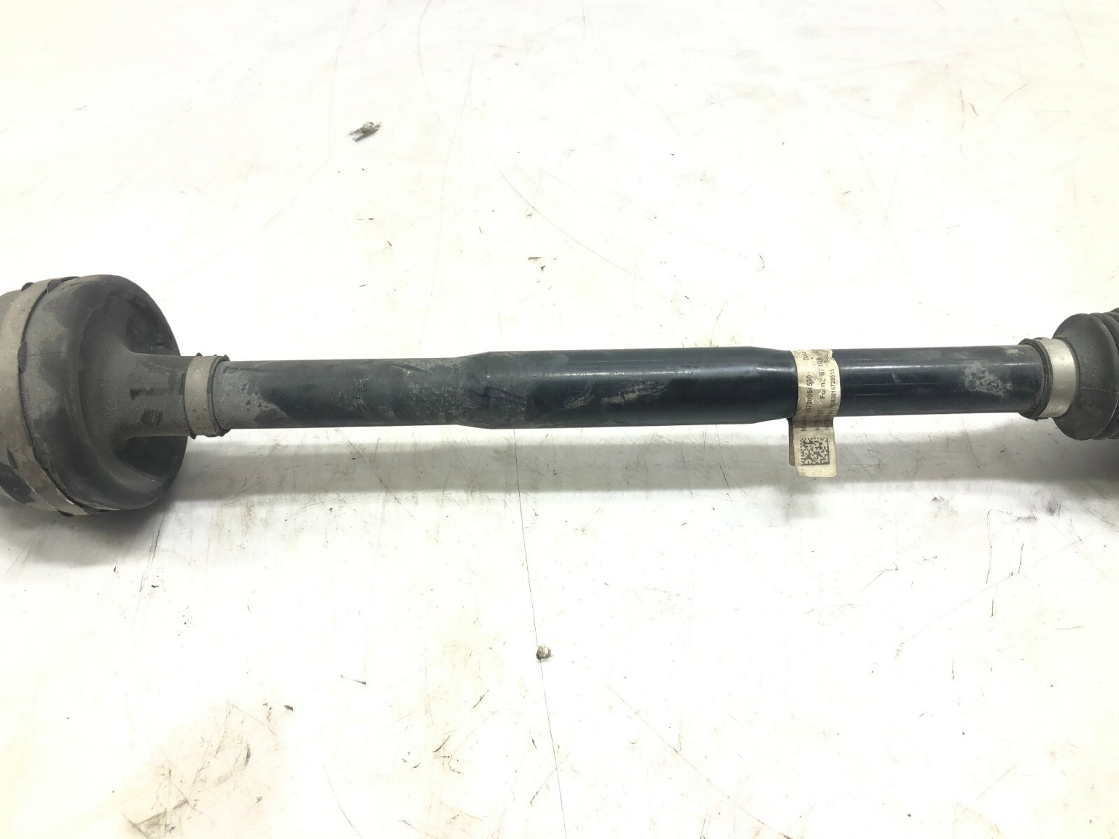 2014-2017 MASERATI GHIBLI RIGHT PASSENGER REAR CV AXLE SHAFT OEM.