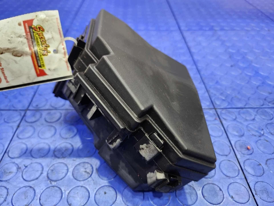 Bloque de conexiones relé caja de fusibles motor Honda CR-V 2007-2011 FABRICANTE DE EQUIPOS ORIGINALES 38250SWA013 Foto 4 de 4