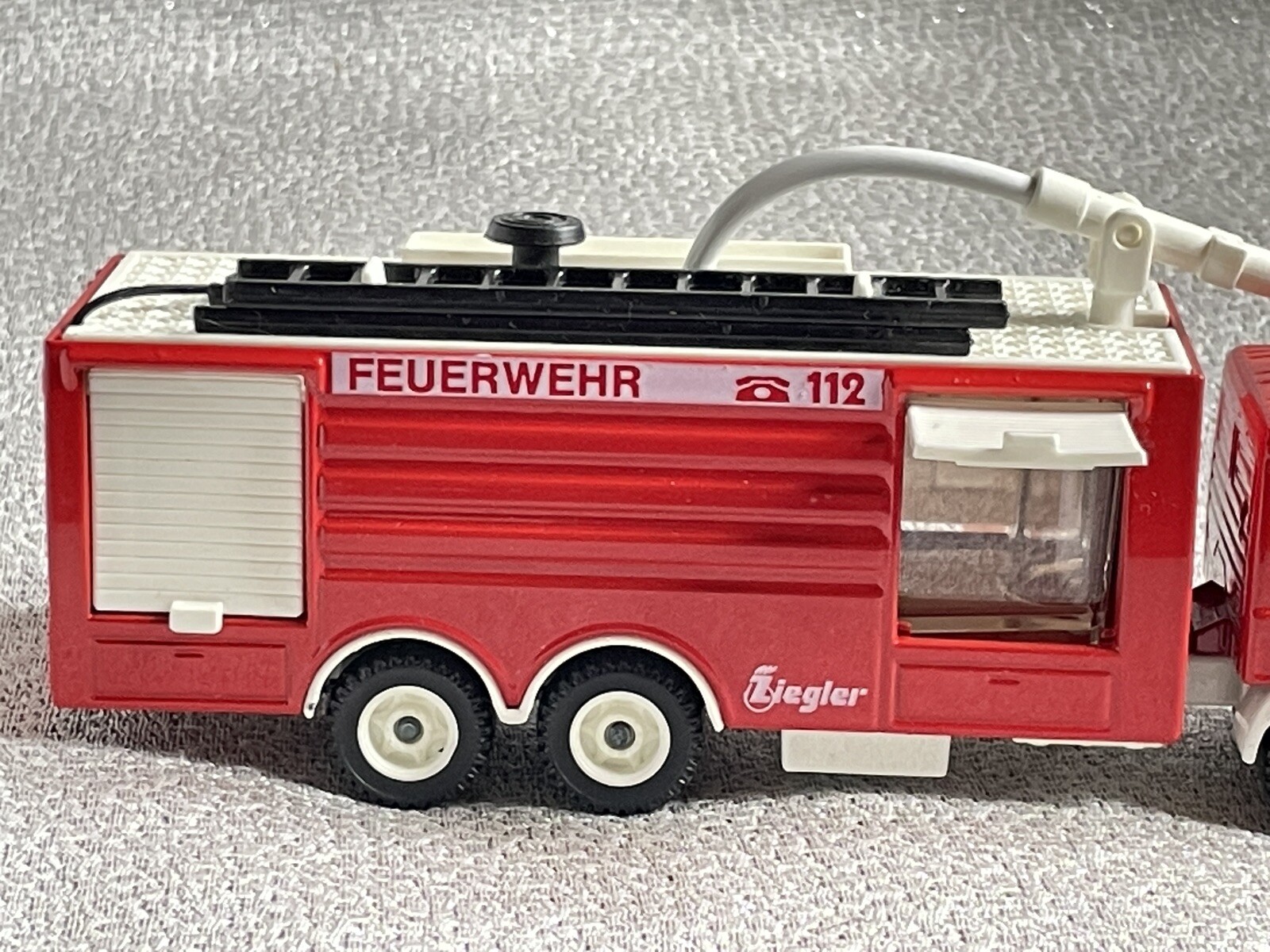 Bild 7 von 9