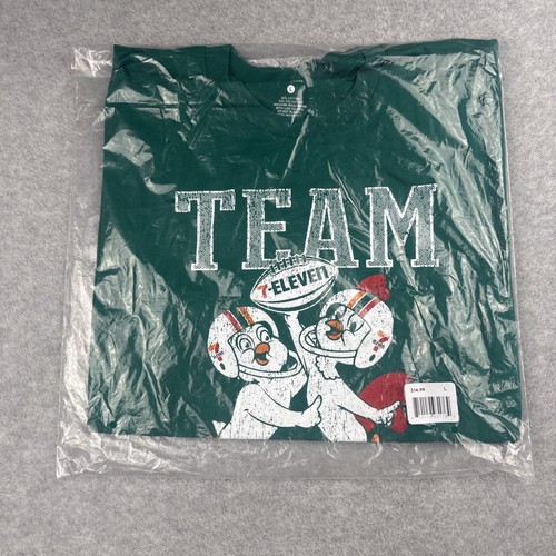 7-ELEVEN 2024 HOLIDAY CHRISTMAS T-SHIRT - NEW IN SEALED PACKAGE - SIZE Large