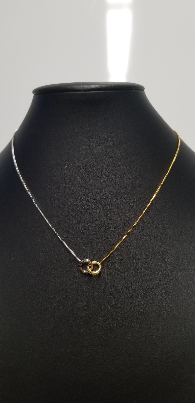 Caitlyn Minimalist Interlocking Circles Necklace … - image 5