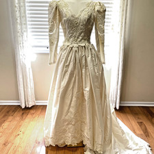 Vintage 2005 Satin Wedding Dress Size 2 Ivory Lace Beaded Train Low Back READ