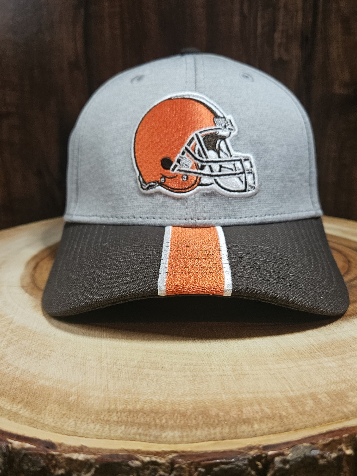 Cleveland Browns New Era 39Thirty Stretchfit Hat Cap Size L/XL NFL Dawg Pound