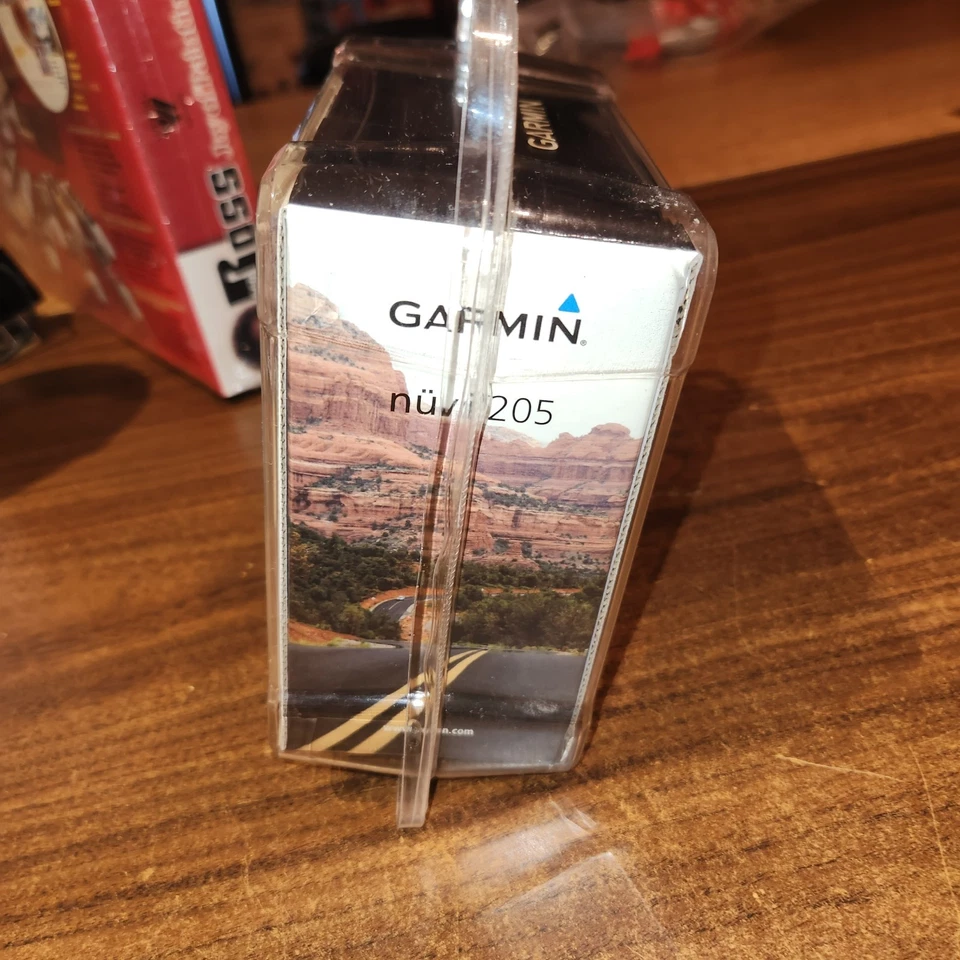 NEW Sealed in Plastic Clamshell Garmin Nuvi 205 Gps Navigator - Image 3 of 4