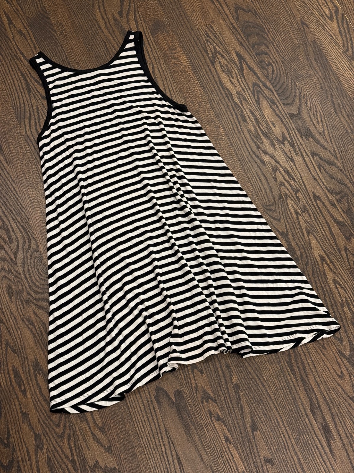 Old Navy Striped Swing Dress Womens Black White Sleeveless Jersey Knit T-Shirt S