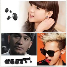 Black 5mm Round Stud Earrings, Stainless Steel Flat Disc Unisex Fake Earrings