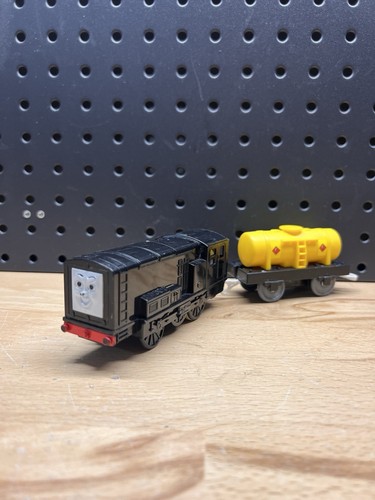 Trackmaster Diesel Motorized Thomas & Friends TOMY Train Cargo Car Tanker