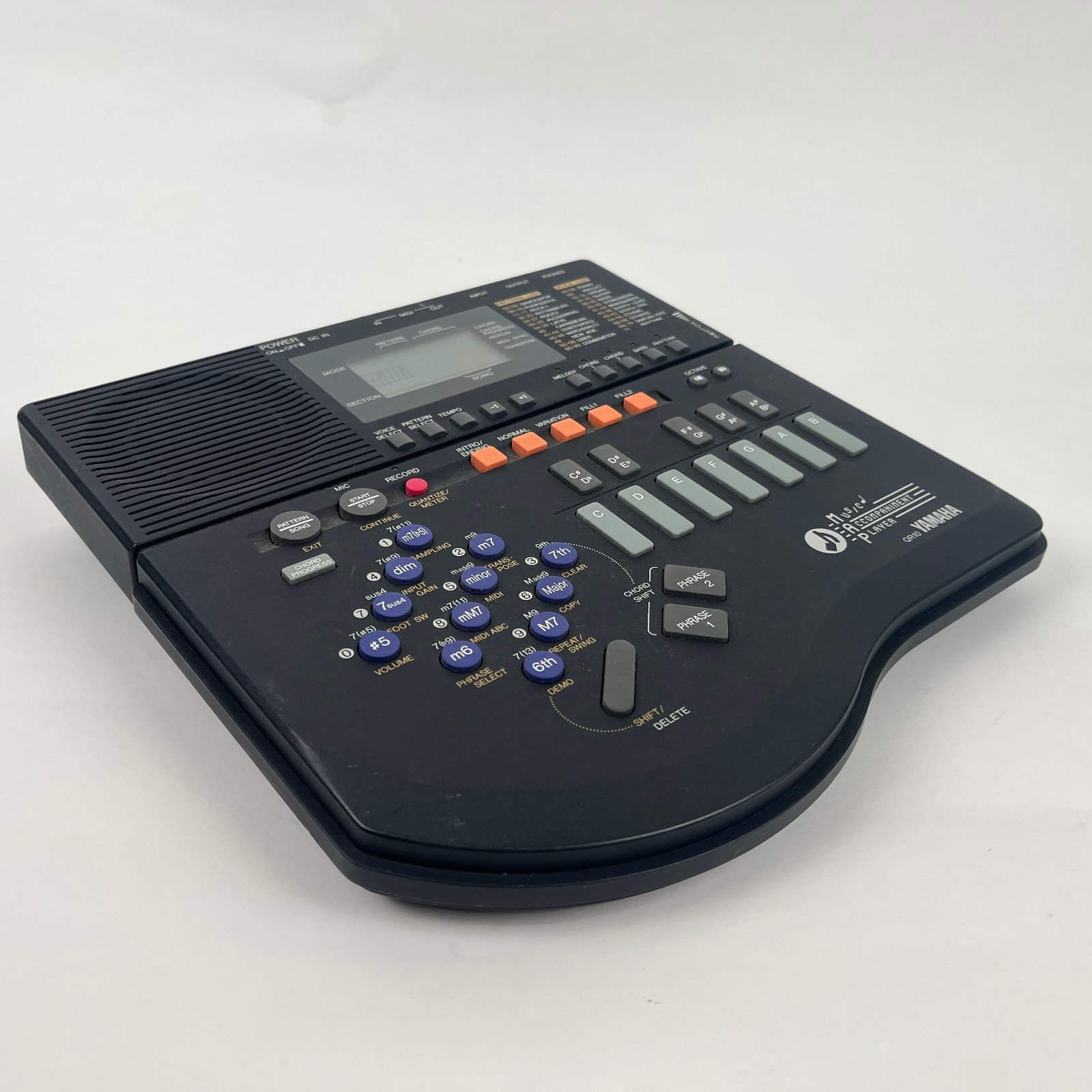 YAMAHA QR10 Portable Sequencer - Sampler Drum Machine - MADE IN JAPAN Pre-Owned