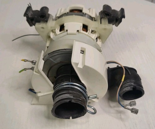 Motor / Pumpe für Leonard Geschirrspüler Einbaugerät aus einer Nolte Küche